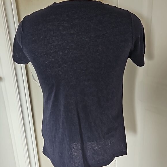 NHL Women's Hockey Winnipeg Jets  Logo Short Sleeves T-Shirt - Picture 4 of 16